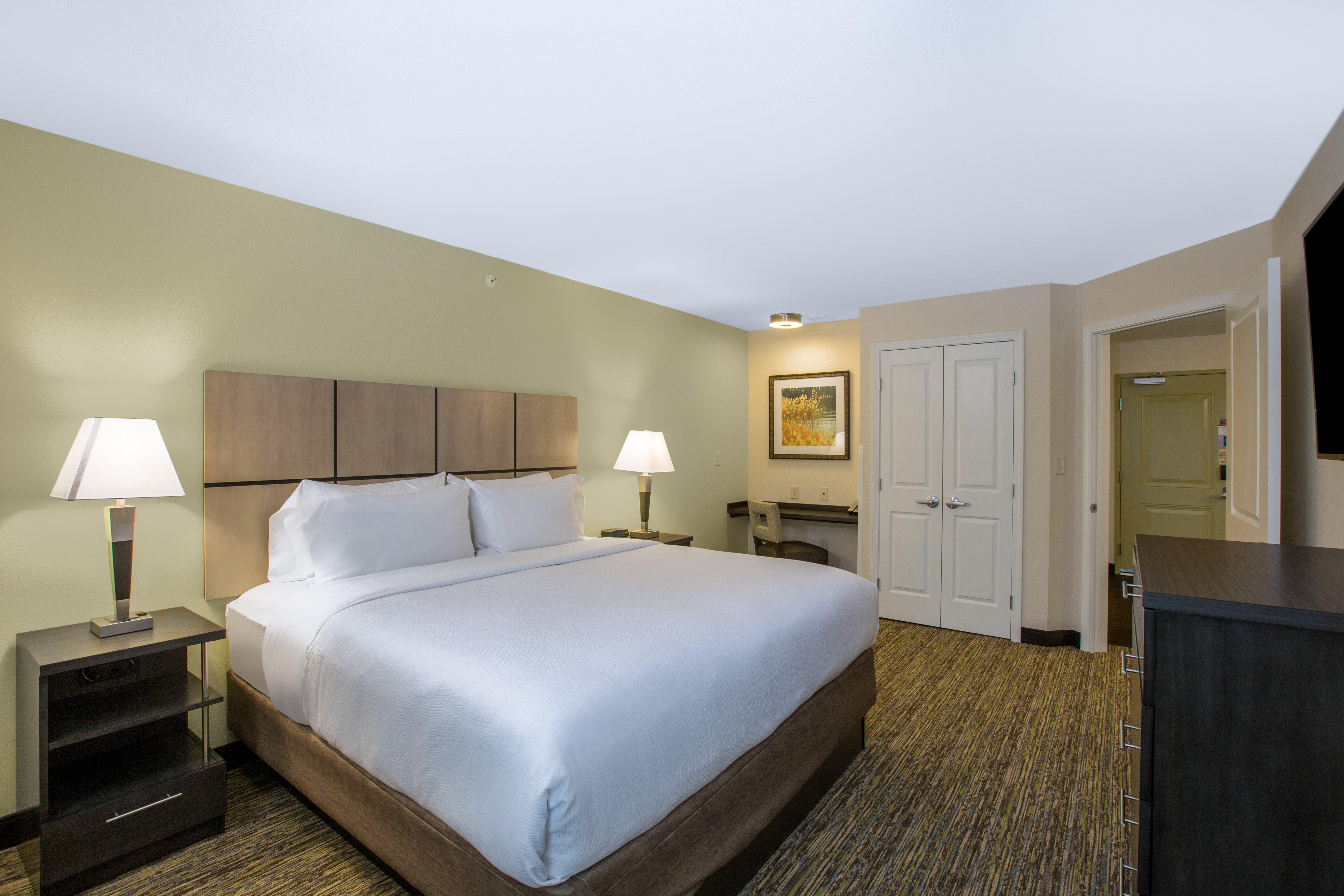 Candlewood Suites Bellevue Exterior photo