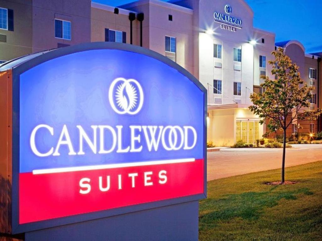 Candlewood Suites Bellevue Exterior photo