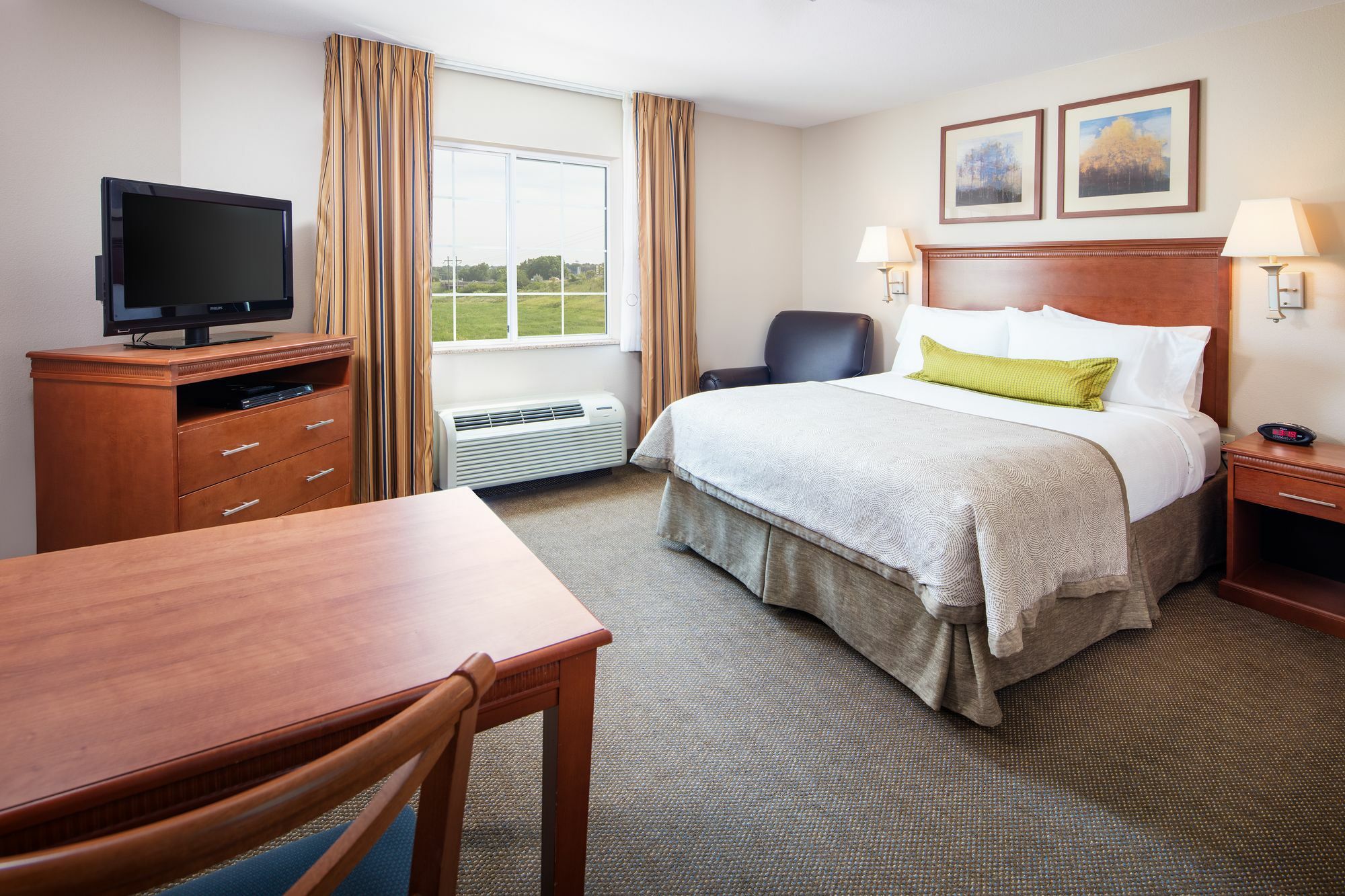 Candlewood Suites Bellevue Exterior photo
